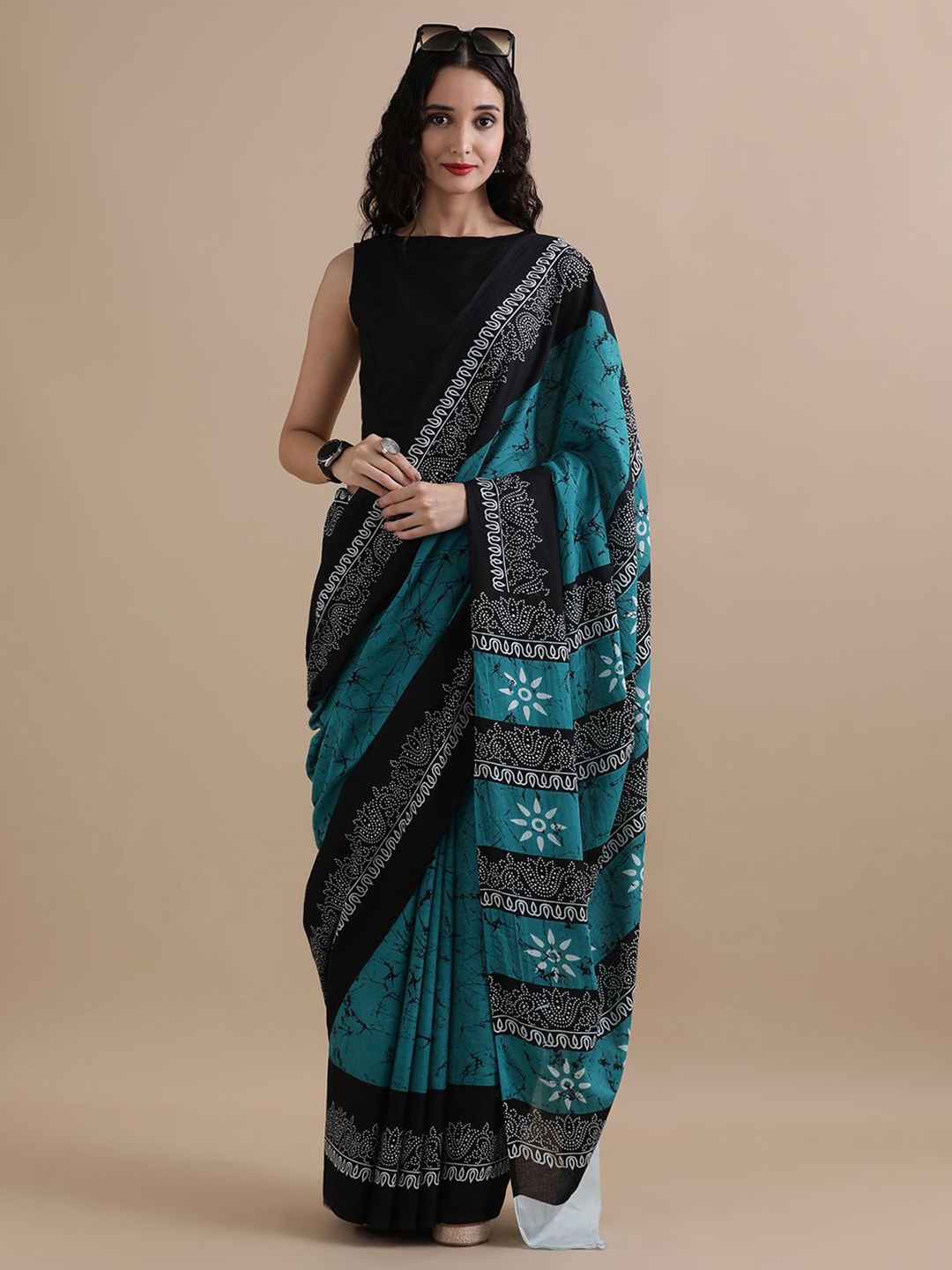 

Jaipur Kurti Floral Printed Pure Cotton Saree, Teal