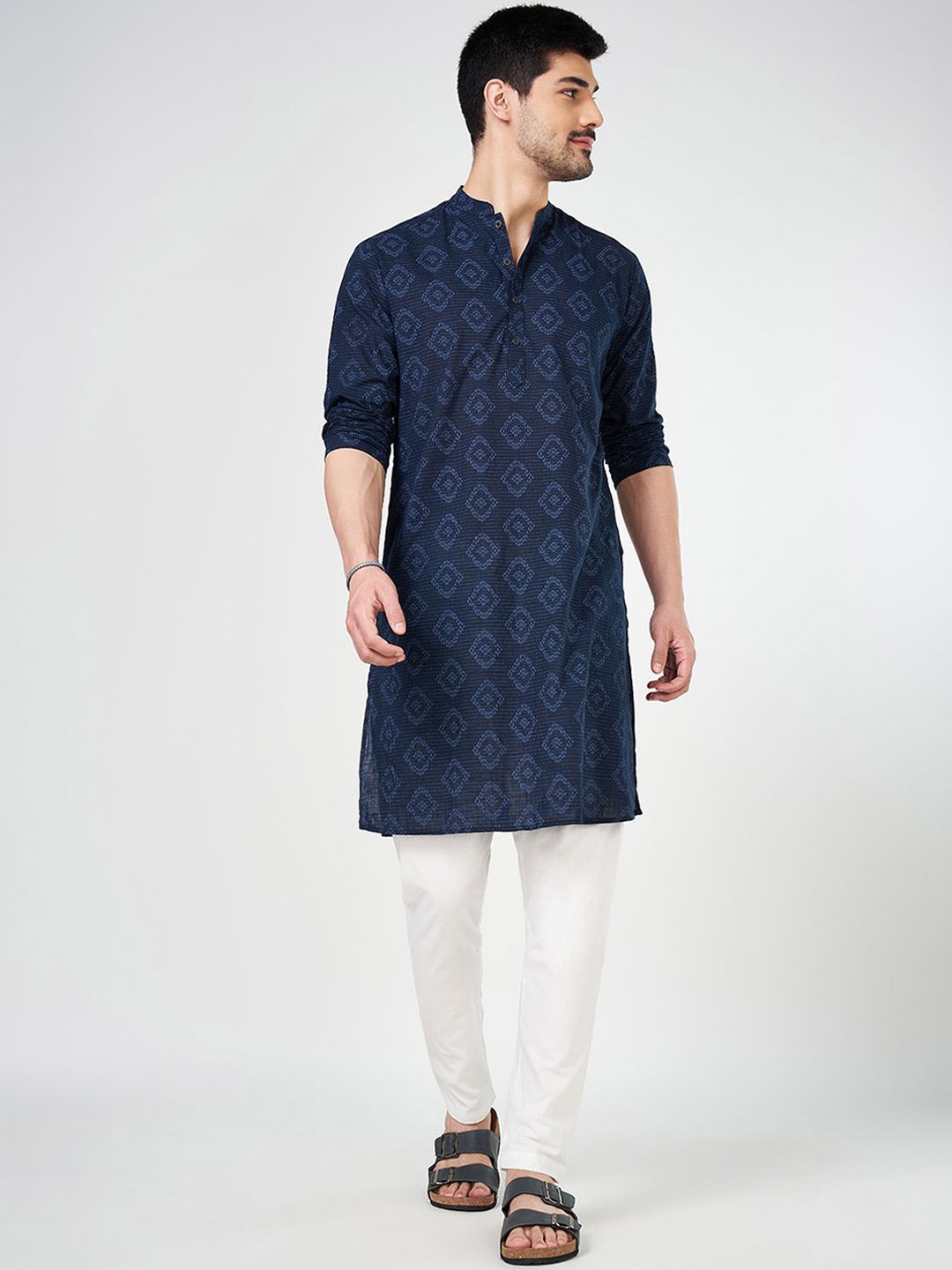 

indus route by Pantaloons Geometric Printed Mandarin Collar Pure Cotton Straight Kurta, Teal