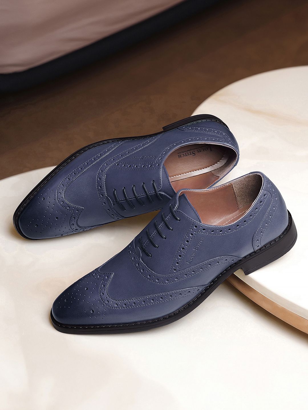 

LOUIS STITCH Men Leather Formal Brogues Shoes, Blue