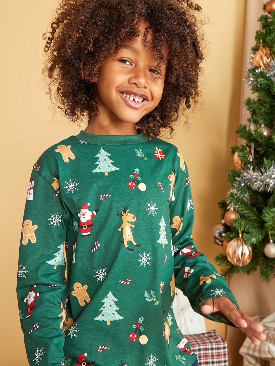 

KIABI Boys Conversational Printed Round Neck Cotton T-shirt, Green