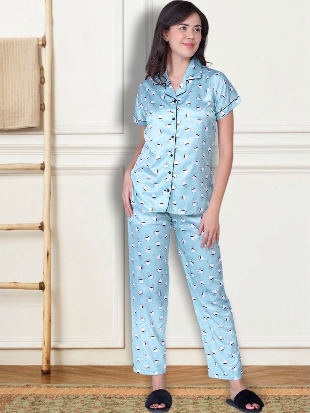

THE DAILY OUTFITS Women Printed Lapel Collar Night suit, Blue