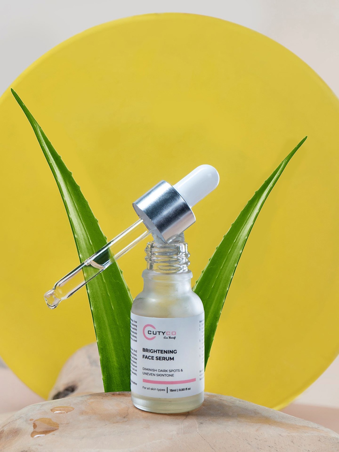 

CUTYCO Brightening Face Serum-15ml, White