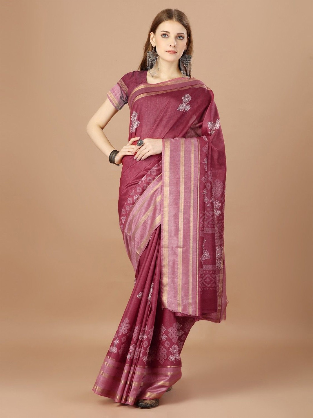 

DIVASTRI Ajrak Block Zari Pure Silk Designer Saree, Maroon