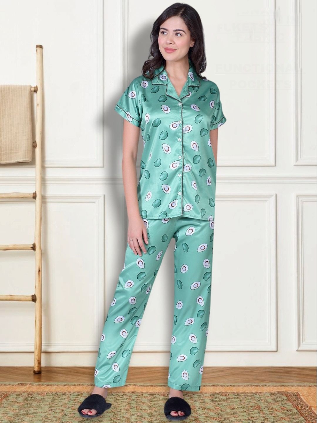 

THE DAILY OUTFITS Women Graphic Printed Woven Night suit, Green