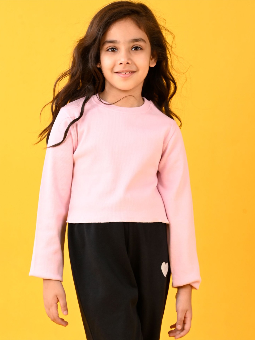 

Anthrilo Girls Solid Round Neck Cotton T-shirt, Pink