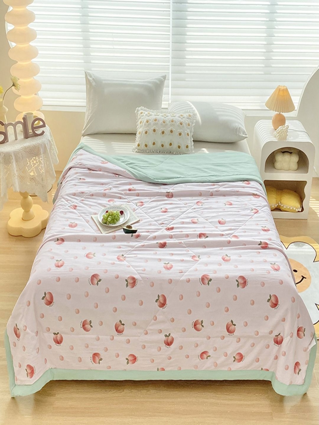 

JC HOME Pink & Green Printed AC Room 300 GSM Single Bed Quilt