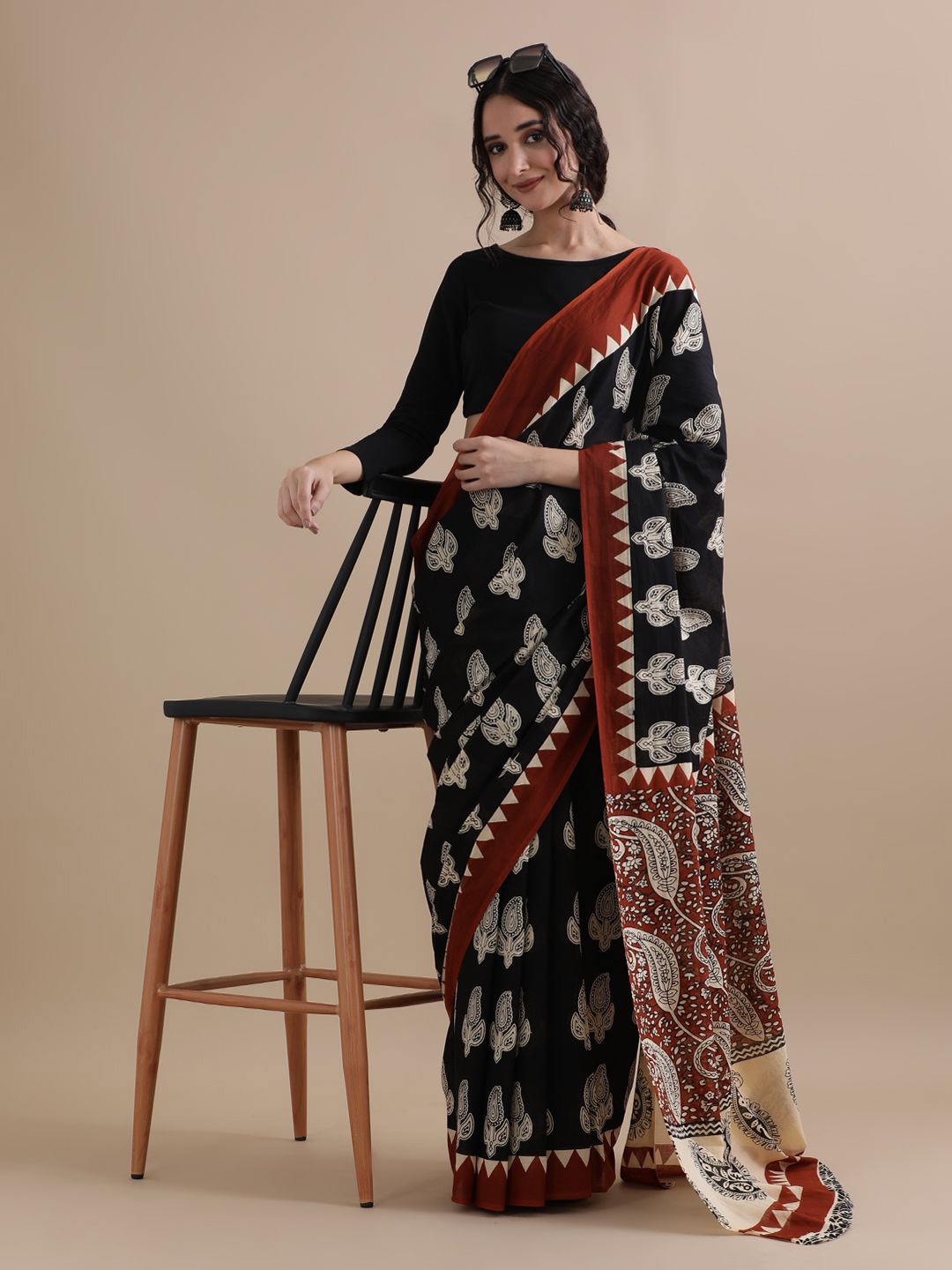 

Jaipur Kurti Printed Pure Cotton Saree, Black