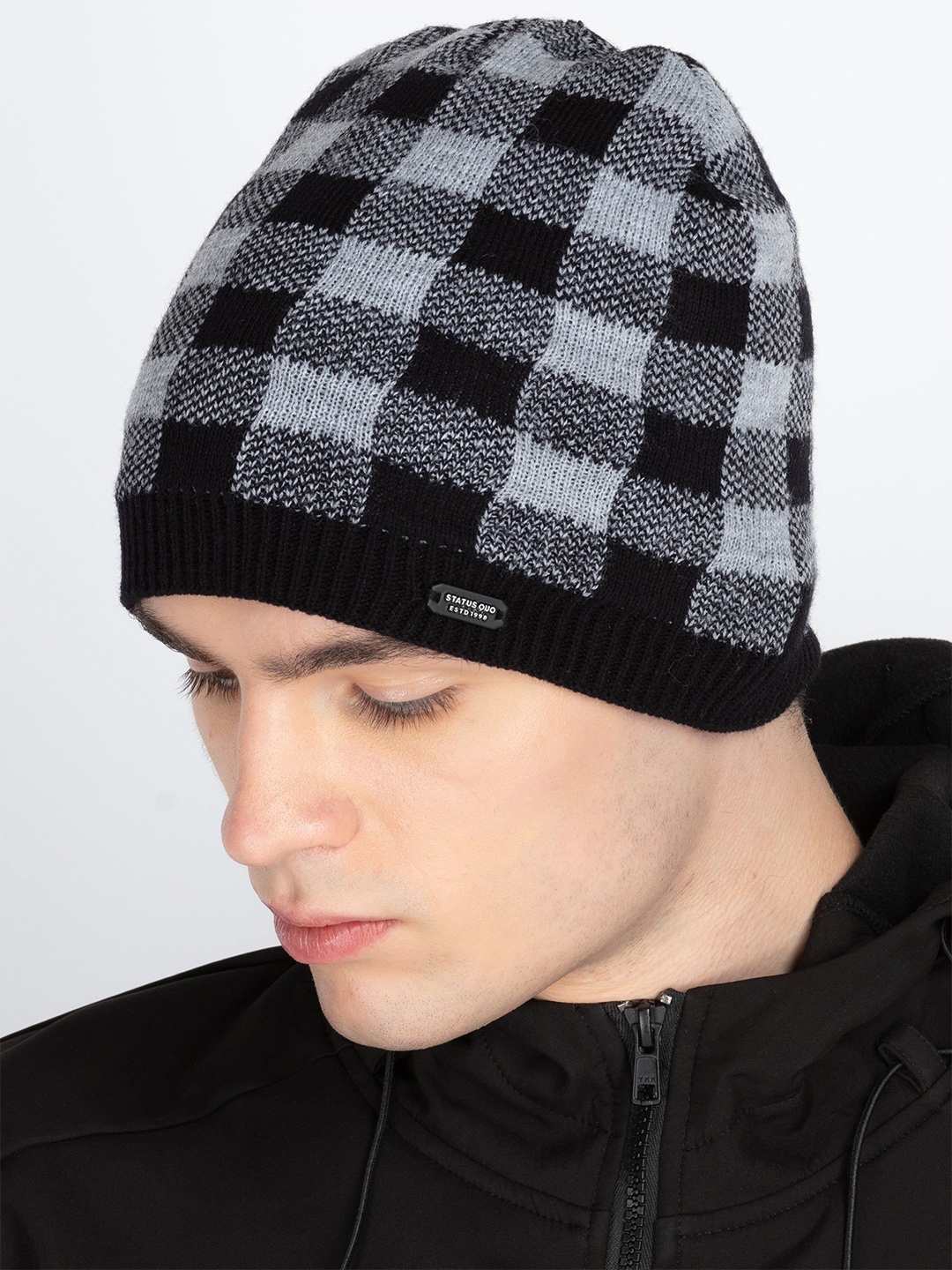 

Status Quo Men Self Design Beanie, White