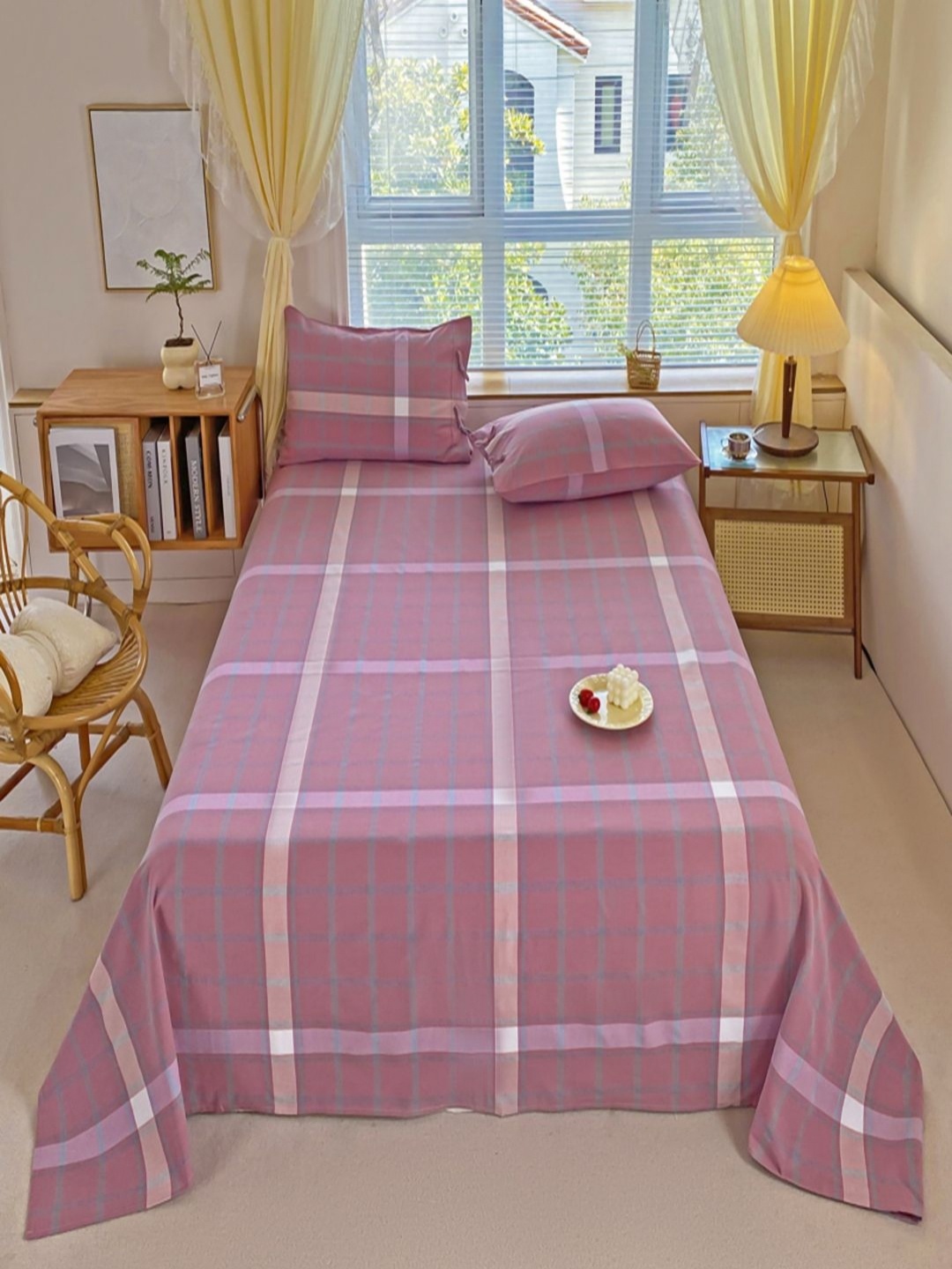 

JC HOME Purple & White Striped 230TC Pure Cotton King Bedsheet Set 2.30 m x 2.00 m