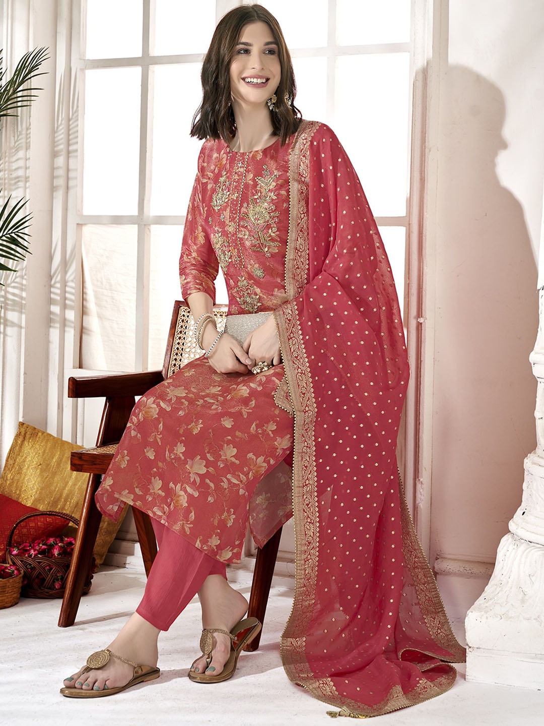 

Anouk Floral Embroidered Zardozi Pure Silk Kurta With Trousers & Dupatta, Rust