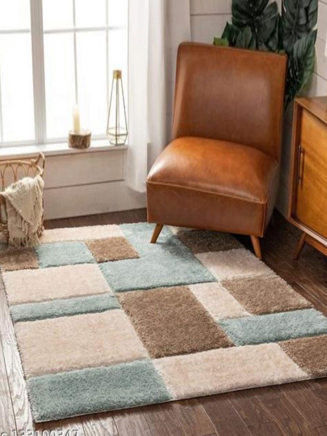 

Samjeeda Handloom carpets Red Geometric Anti-Skid Woollen Carpet