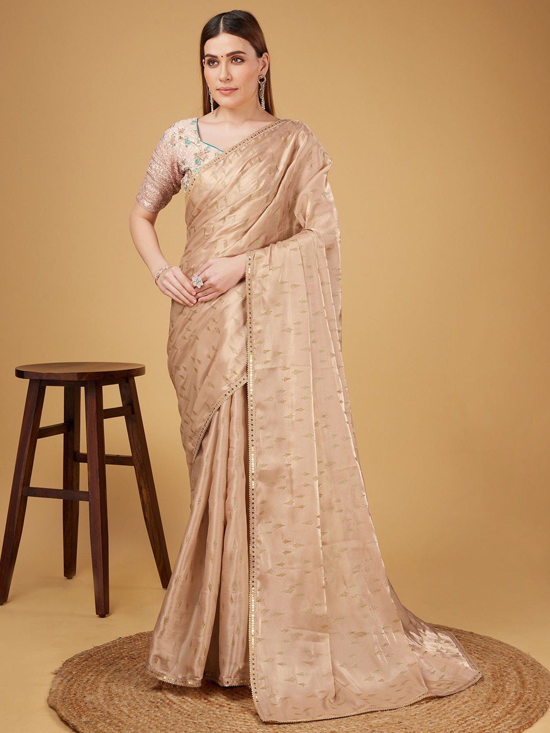 

DIVASTRI Embellished Sequinned Pure Crepe Designer Saree, Beige