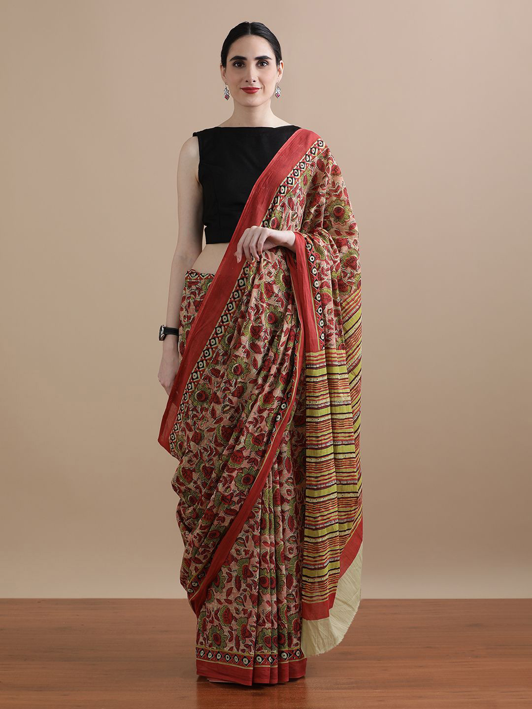 

Jaipur Kurti Women Ethnic Printed Pure Cotton Saree, Red