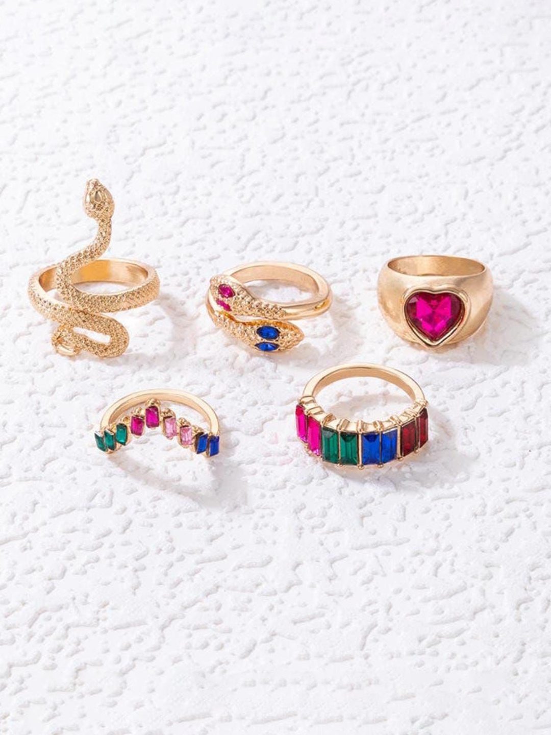 

YU FASHIONS Set Of 5 Gold-Plated Stone-Studded Finger Rings