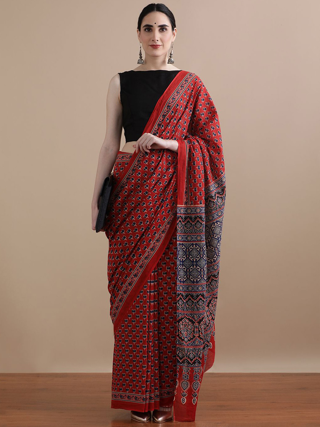 

Jaipur Kurti Floral Pure Cotton Saree, Maroon