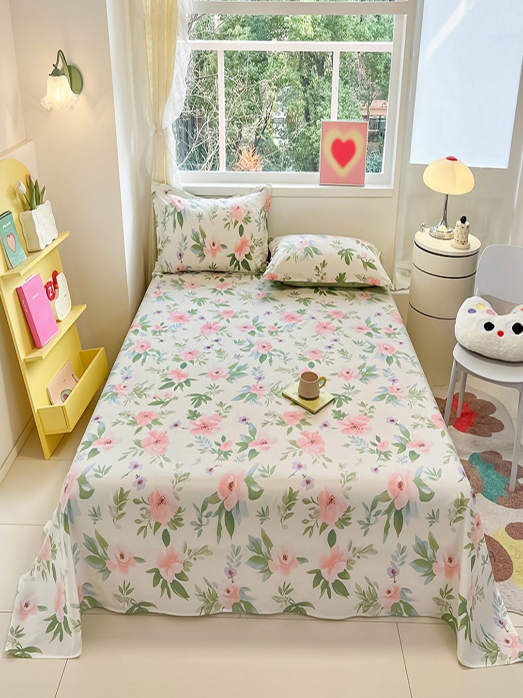 

JC HOME Beige & Pink Floral Pure Cotton 220 TC King Bedsheet Set 2.30 m x 2.50 m