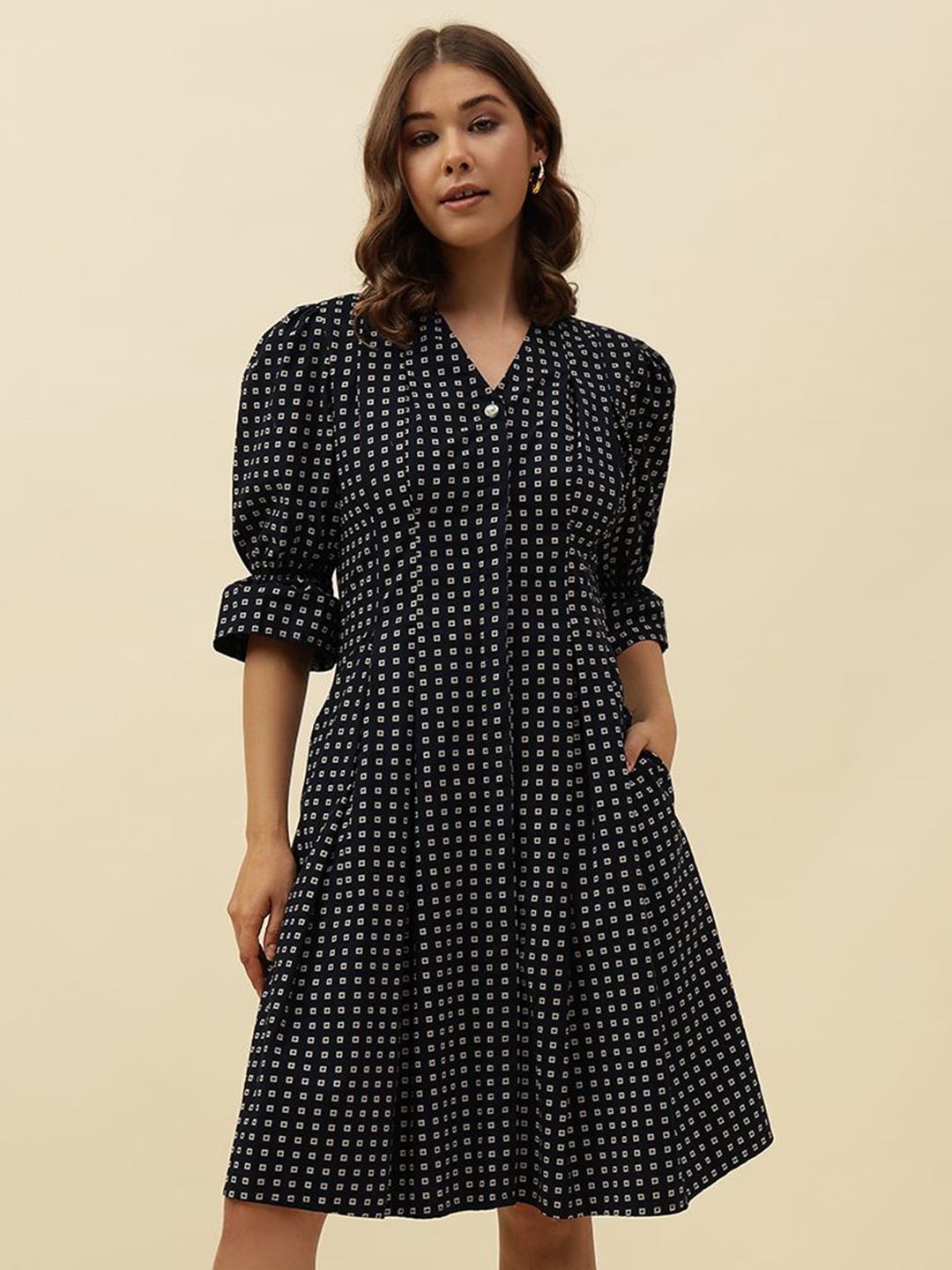 

Beatnik Women Geometric Printed Cotton Shirt Dress Dress, Navy blue
