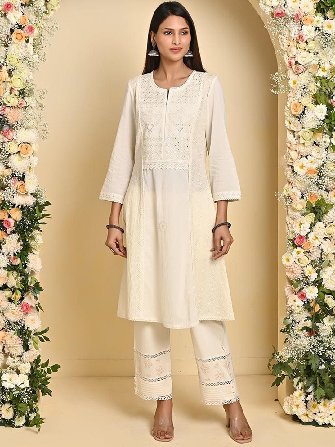 

Lakshita Floral Embroidered Mirror Work Three Quarter Sleeves Straight Kurta, White