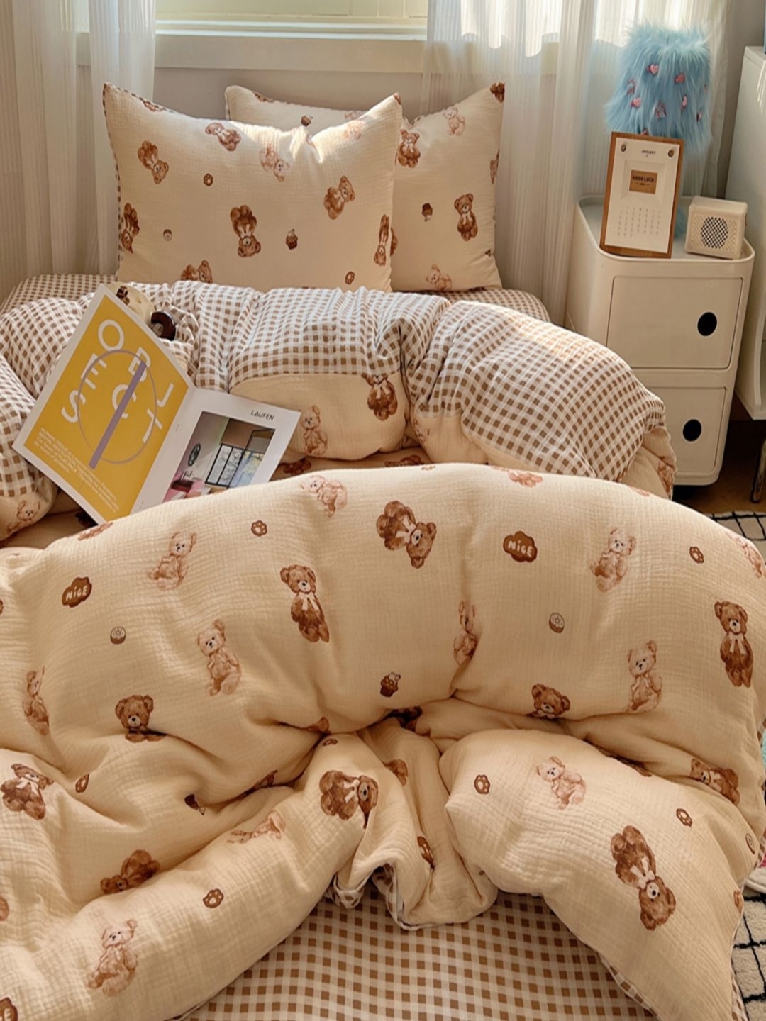

JC HOME Coffee Brown & Gold-Toned Ethnic Motifs Polycotton 3 Piece Single Regular Bedding Set