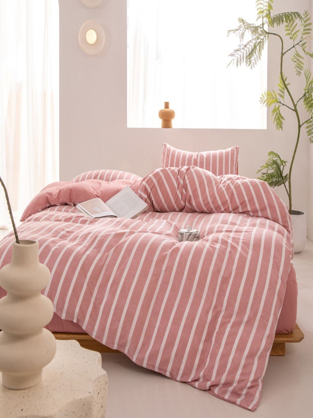 

JC HOME Pink & White Striped 4 Piece Double Queen Regular Bedding Set