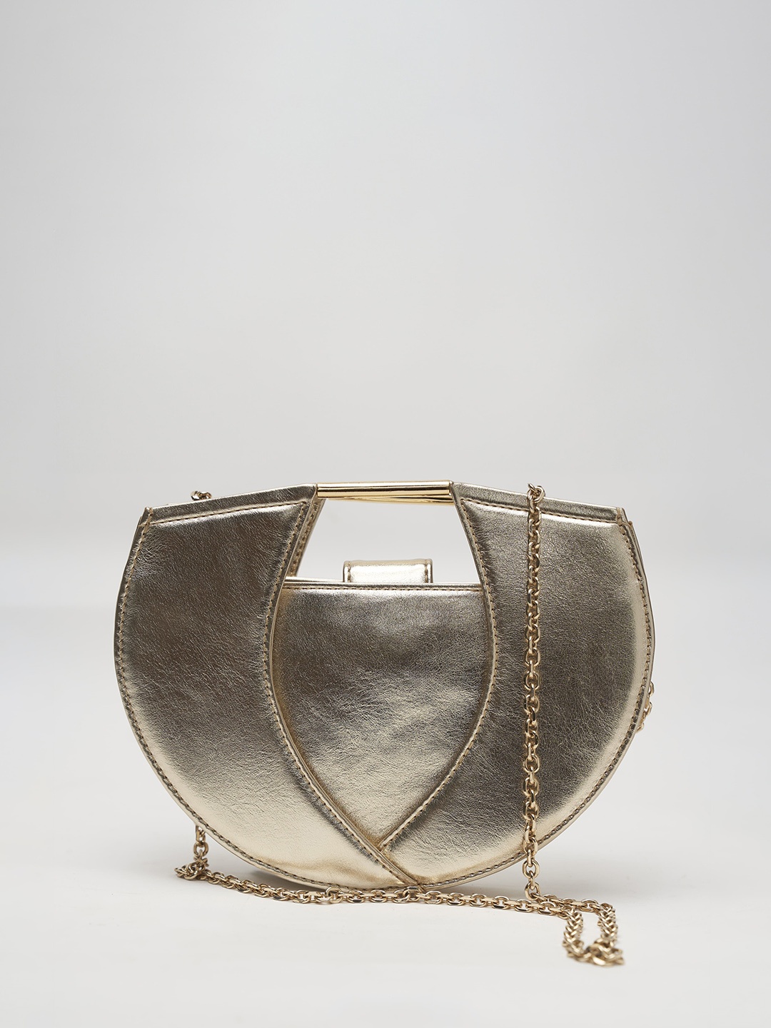 

TANN TRIM PU Structured Handheld Bag with Tasselled, Gold