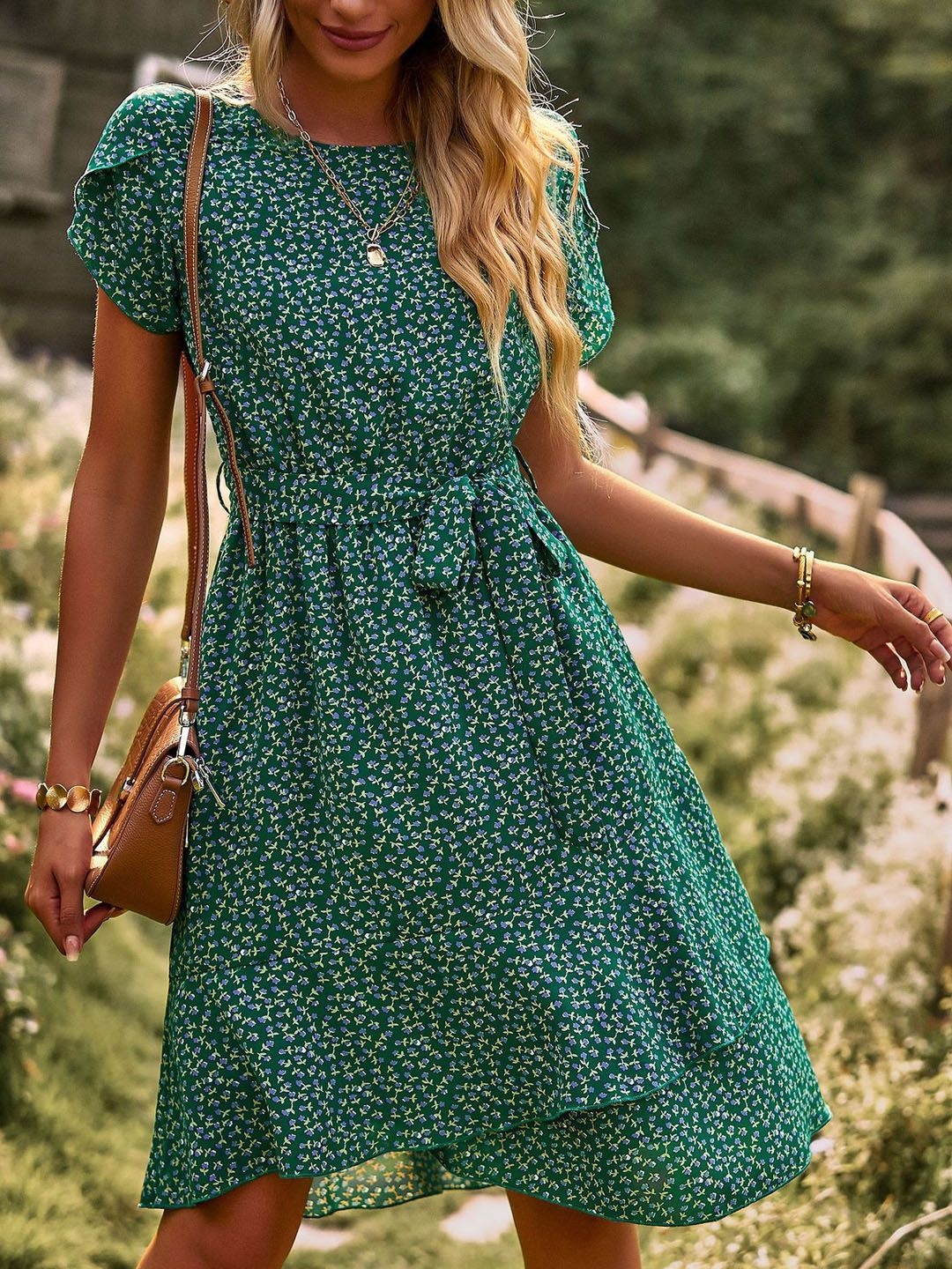 

StyleCast Women Floral Print Puff Sleeve Fit & Flare Dress, Green