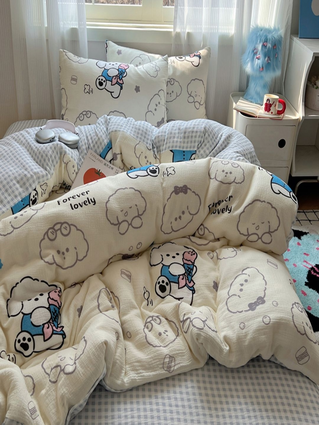 

JC HOME Blue & Cream-Coloured Cartoon Characters Polycotton 3 Piece Double Queen Regular Bedding Set