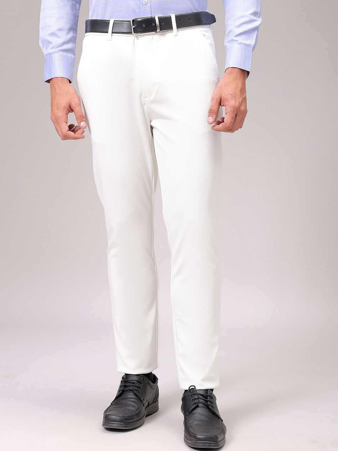 

The Indian Garage Co. X Luxe Men Slim Fit Chinos Trousers, White