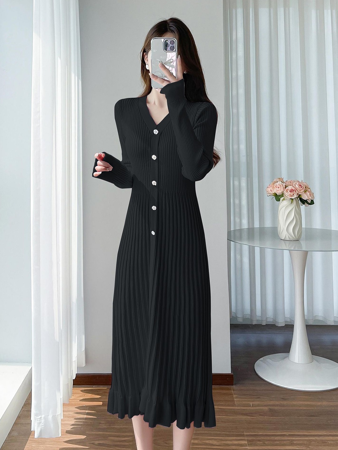 

StyleCast x Revolte Women V-Neck Fit & Flare Midi Dress, Black