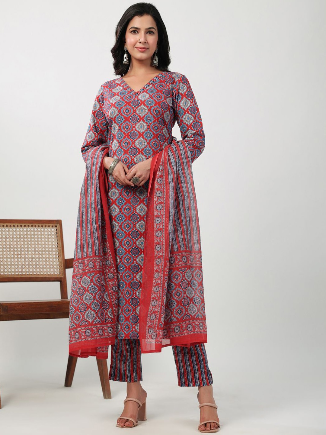 

KALINI Ethnic Motifs Printed Pure Cotton Kurta with Trouser & Dupatta, Red