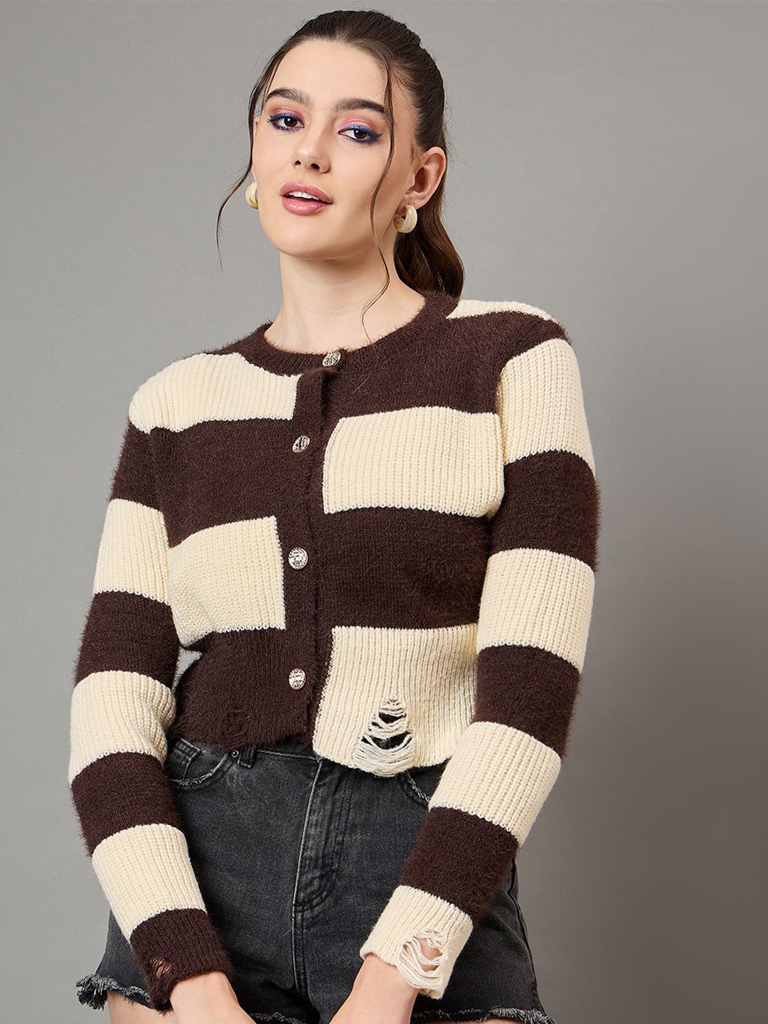 

KASMA Women Colourblocked Woollen Sweaters, Brown
