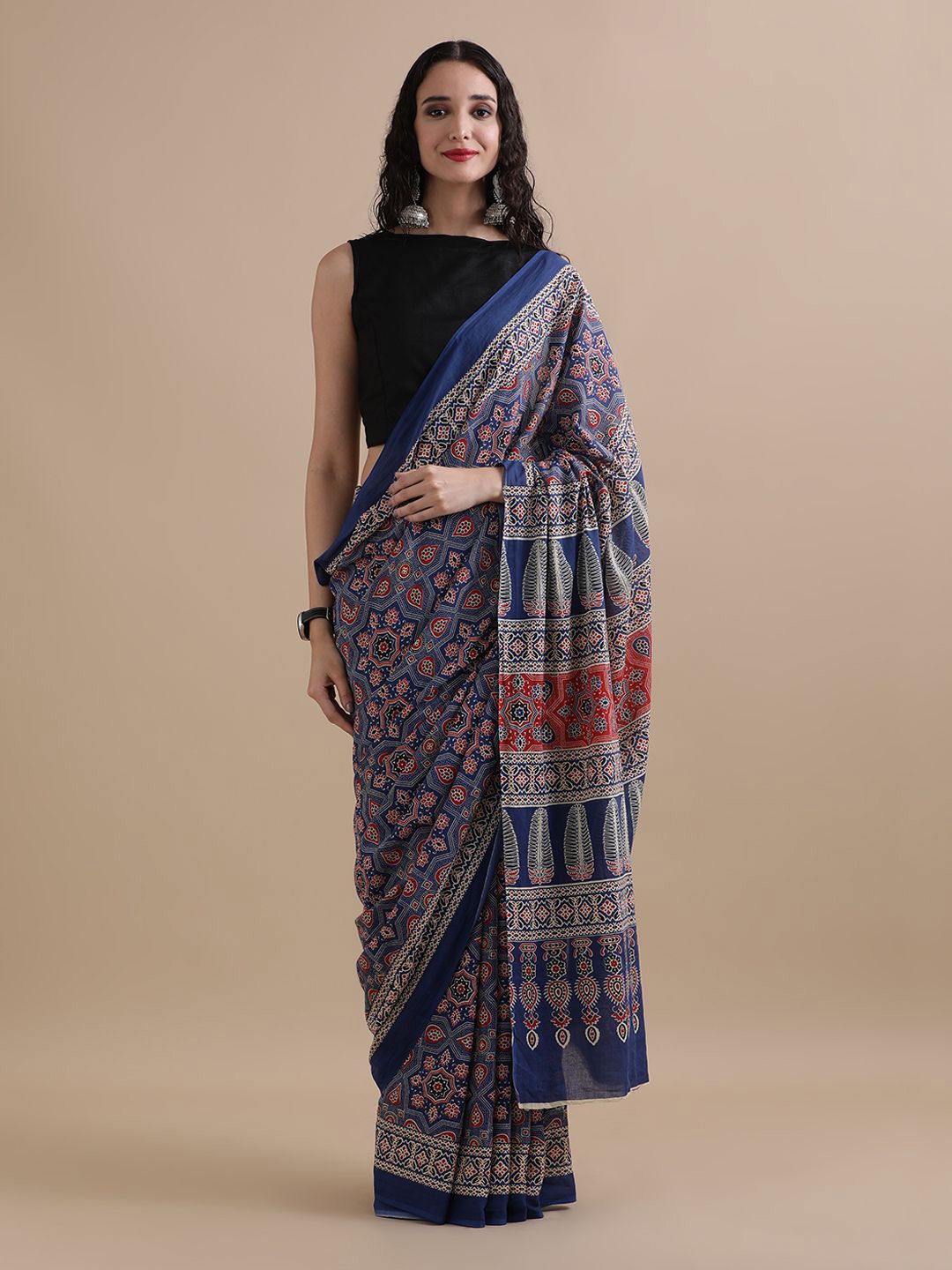 

Jaipur Kurti Ethnic Motifs Printed Pure Cotton Saree, Navy blue