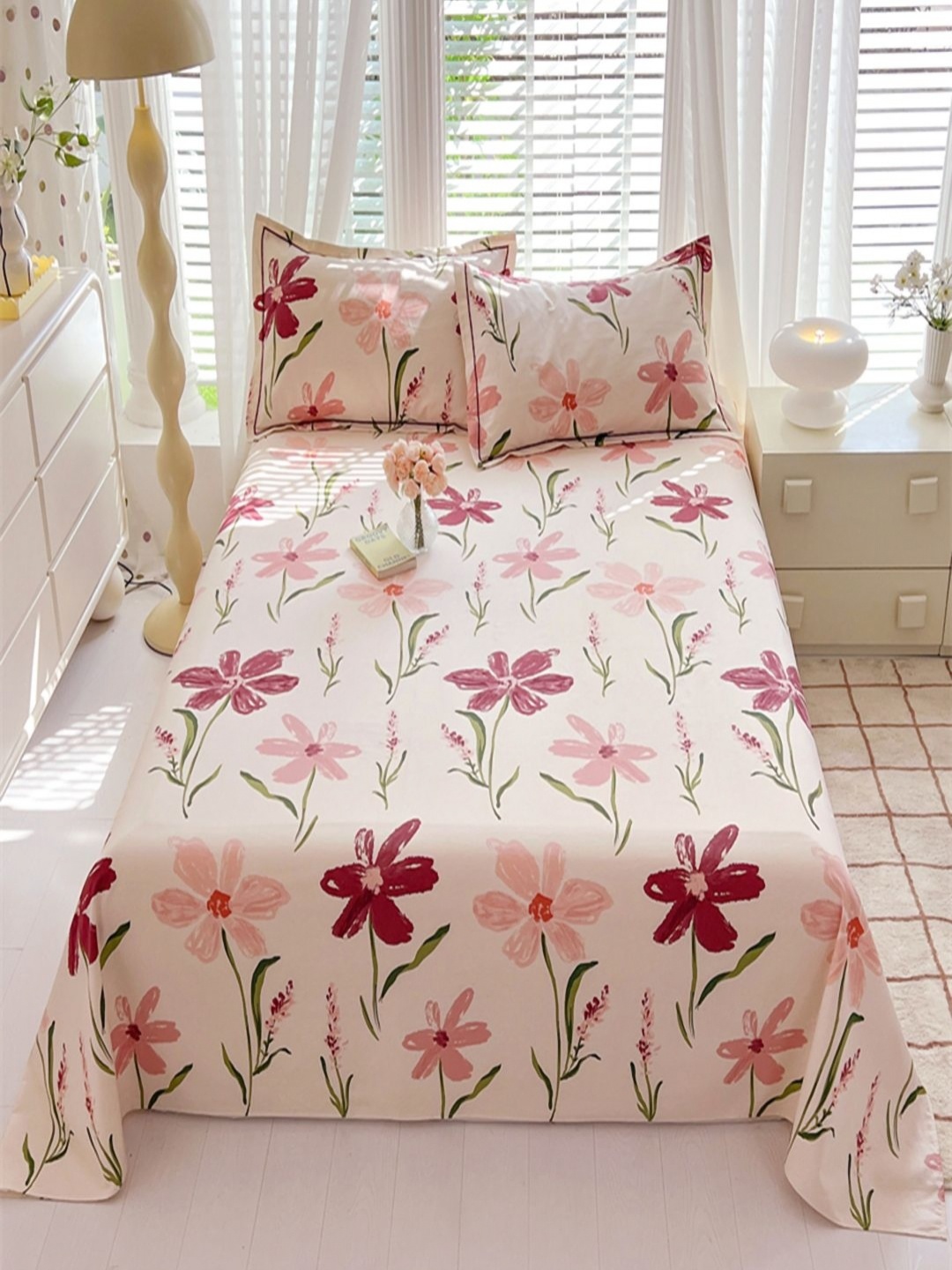 

JC HOME Pink & Green Floral Pure Cotton 230 TC King Bedsheet Set 2.50 m x 2.50 m