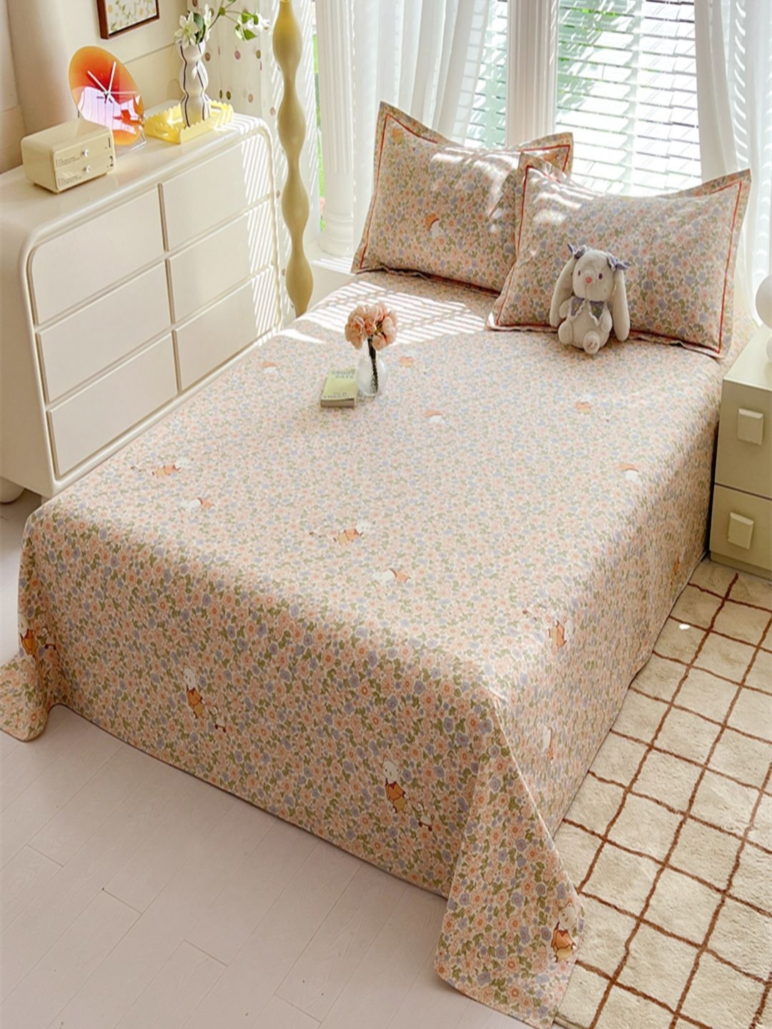 

JC HOME Pink & Green Floral Cotton 230 TC Double King Bedsheet Set-2 m x 2.30 m