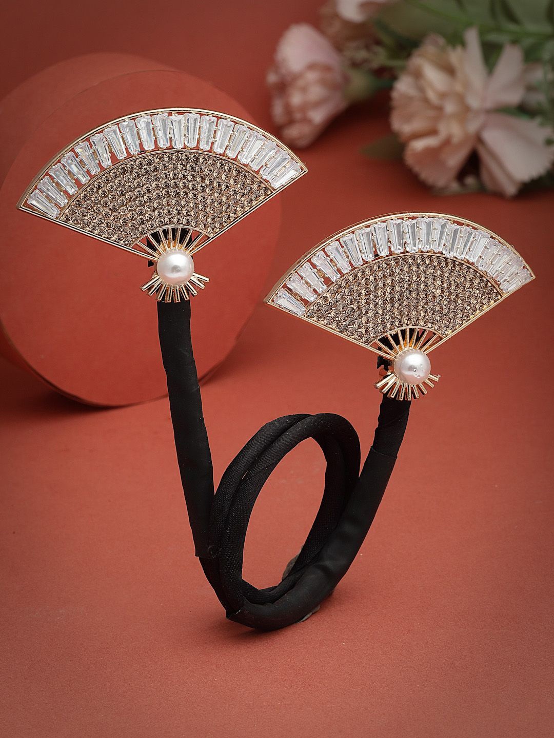 

PANASH Women Embellished Ponytail Holders, Gold