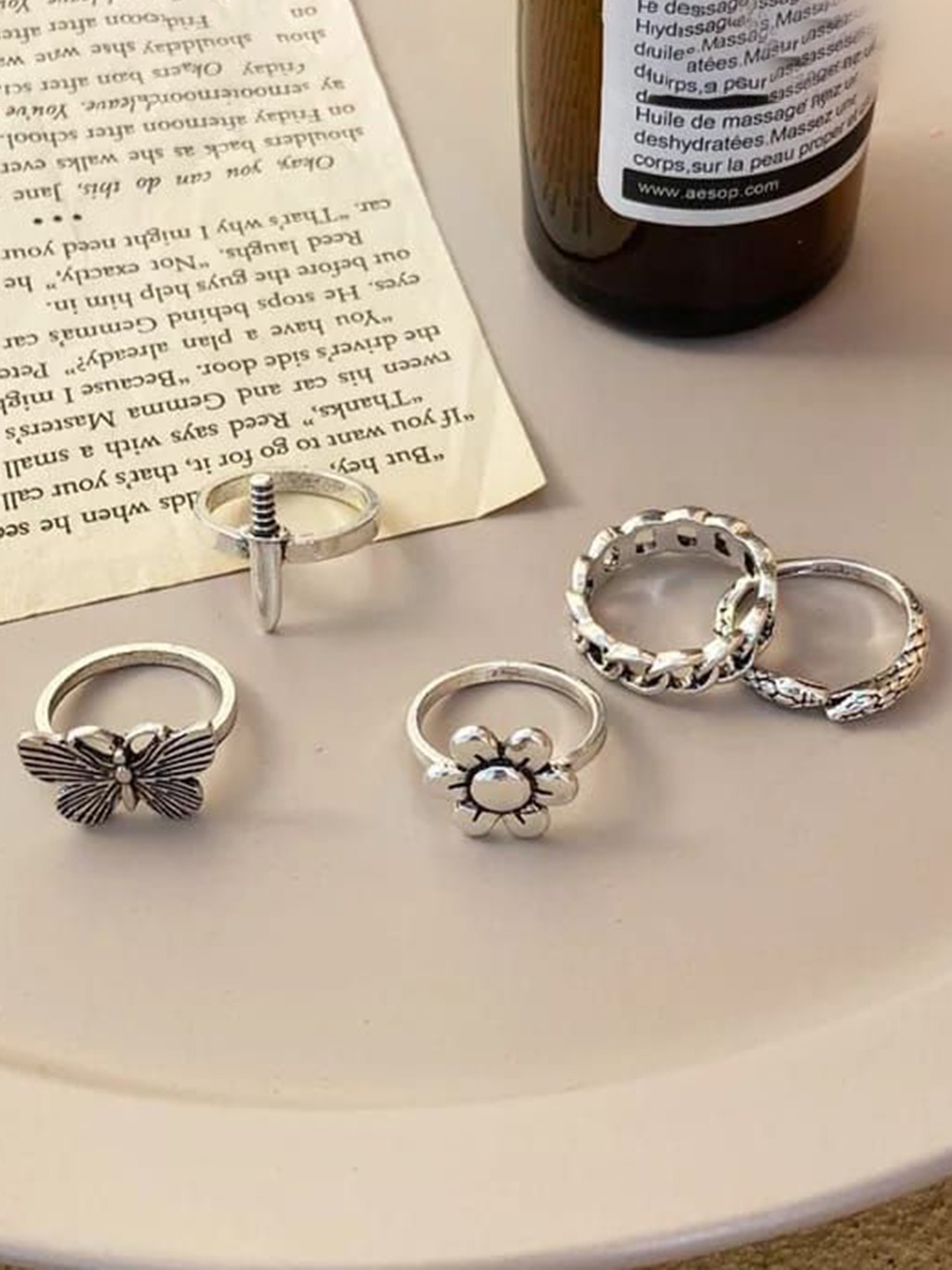 

YU FASHIONS Set Of 5 Silver-Plated Butterfly Heart Stainless Steel Finger Rings