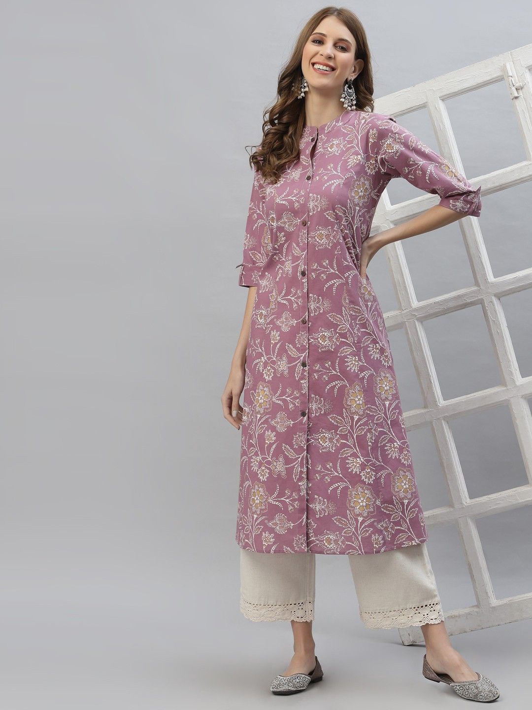 

JAI KURTIES Floral Printed Sequinned Mandarin Collar A-Line Kurta, Purple