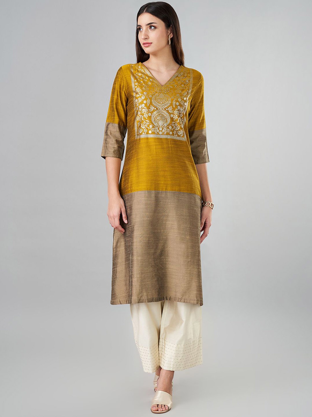 

RANGMANCH BY PANTALOONS Ethnic Motifs Printed V Neck A Line Kurta, Yellow