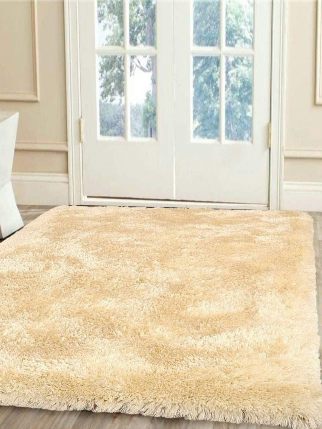 

Samjeeda Handloom carpets Red Geometric Anti-Skid Woollen Carpet