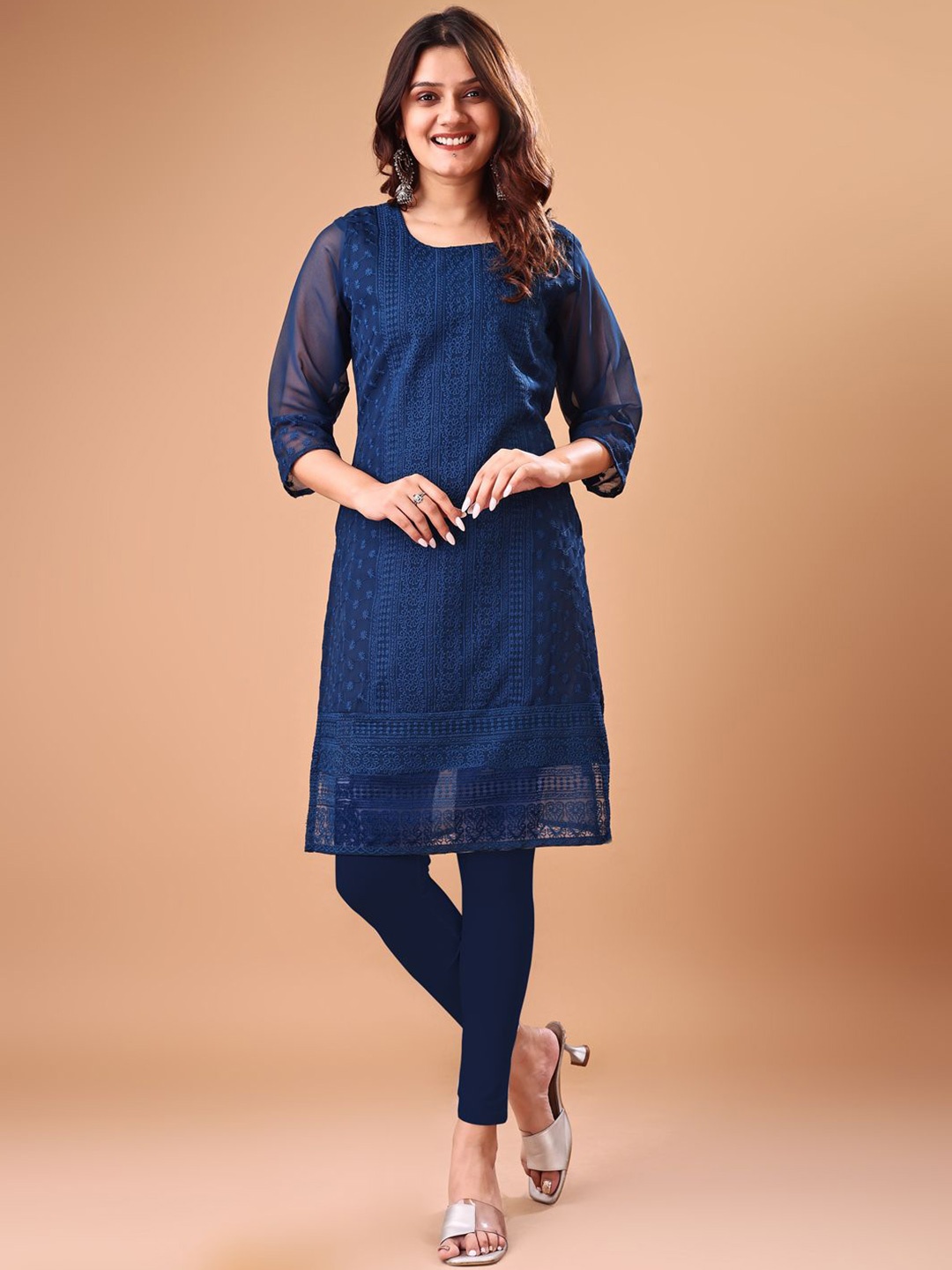 

KAYRAAH Women Embroidered Georgette Kurta, Blue