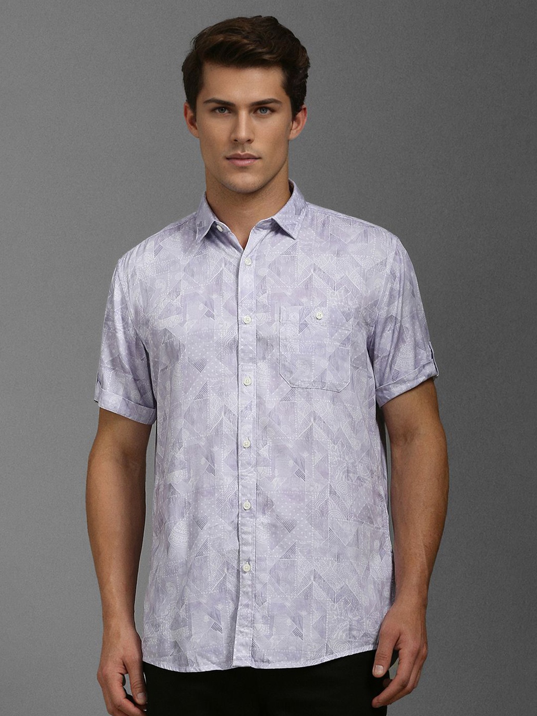 

Louis Philippe Jeans Men Spread Collar Abstract Printed Slim Fit Casual Shirt, Lavender