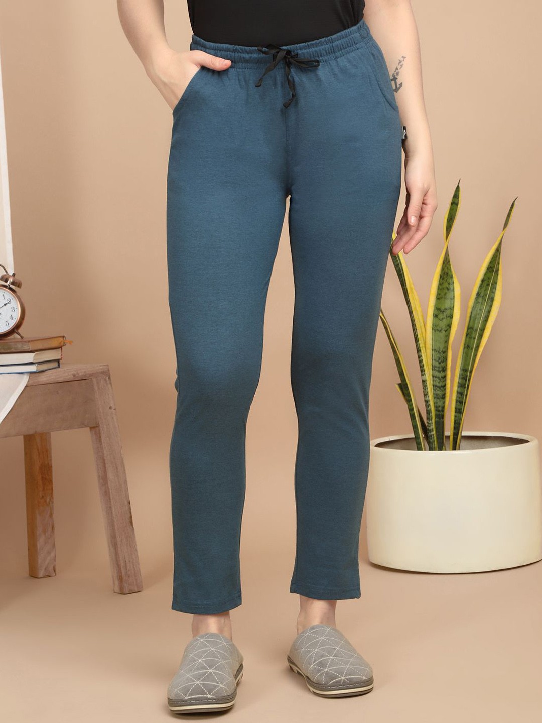 

Sweet Dreams Women Mid-Rise Cotton Straight Lounge Pants, Teal