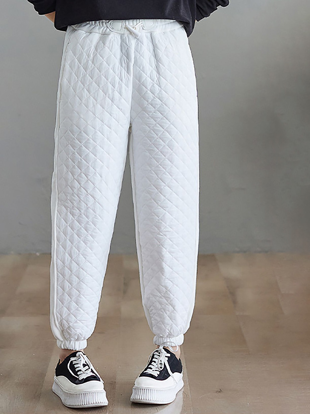 

StyleCast x Revolte Women Easy Wash Pleated Regular Trousers, White
