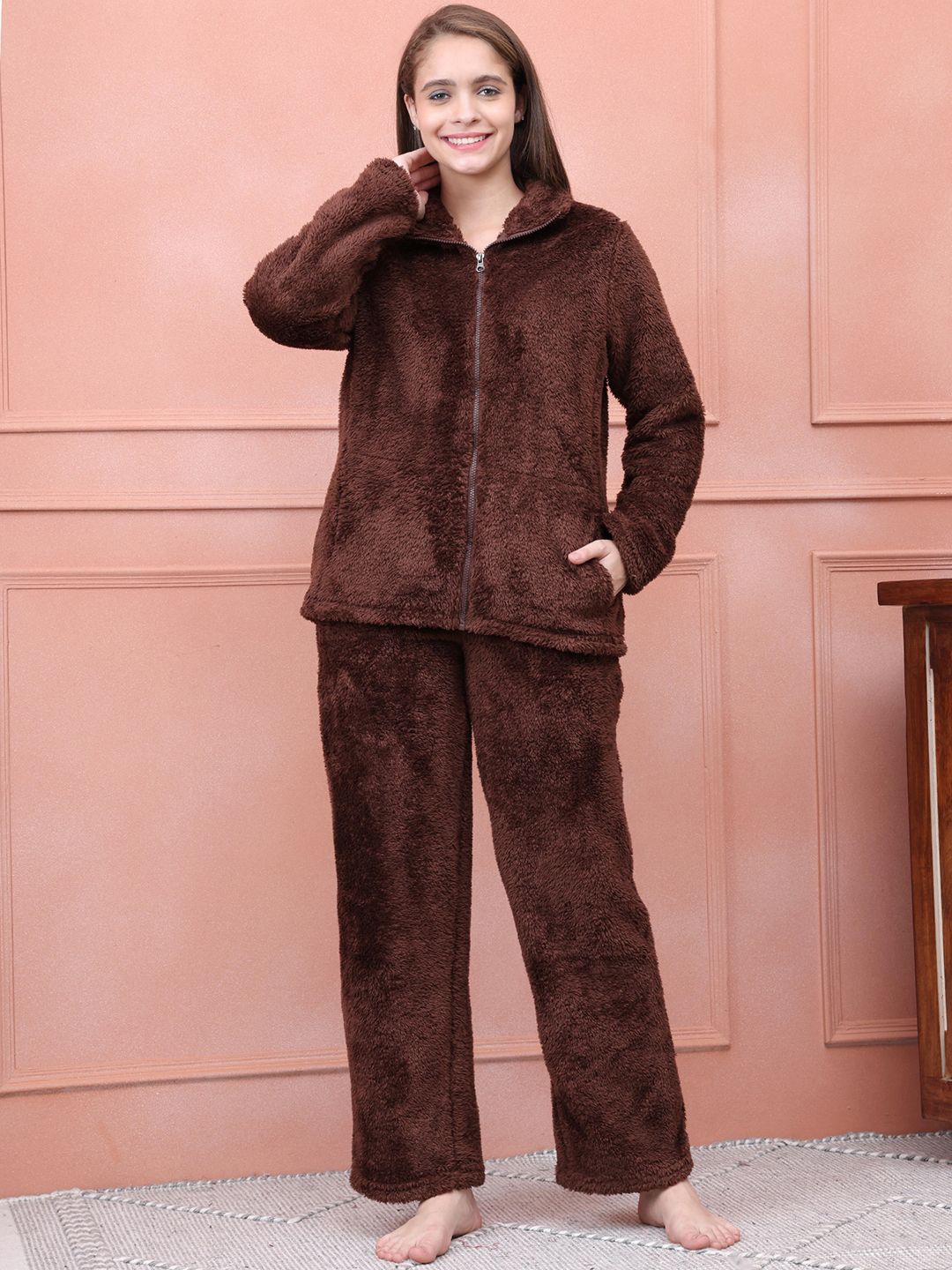 

Kanvin Women Lapel Collar Winter Night suit, Brown