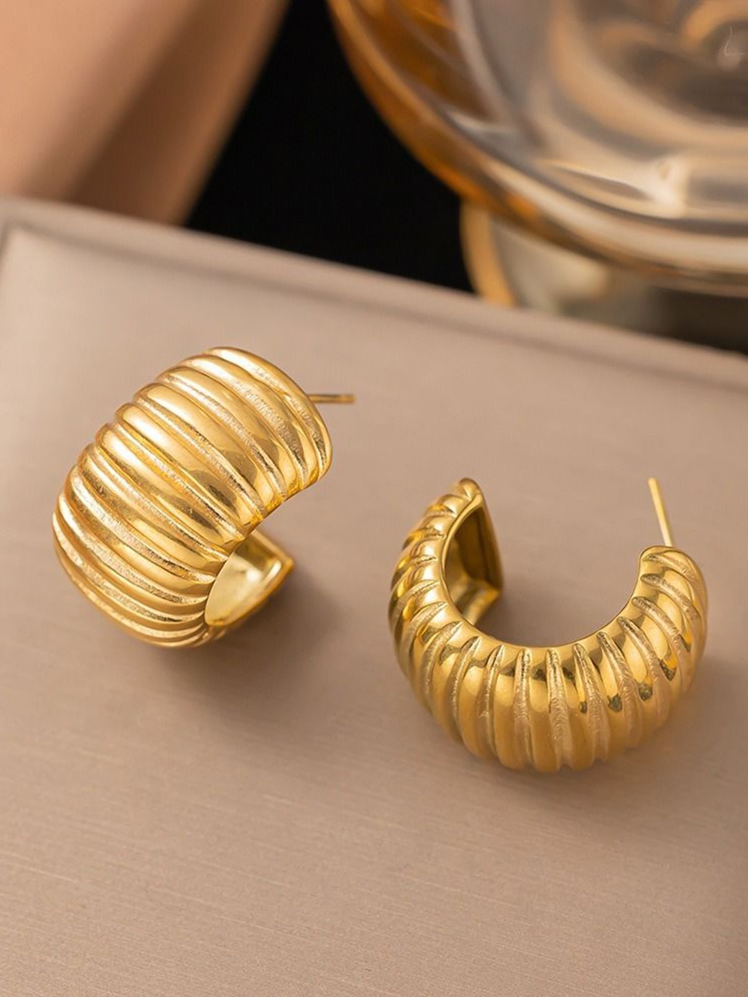 

MYKI Stainless Steel Gold Plated Contemporary Studs