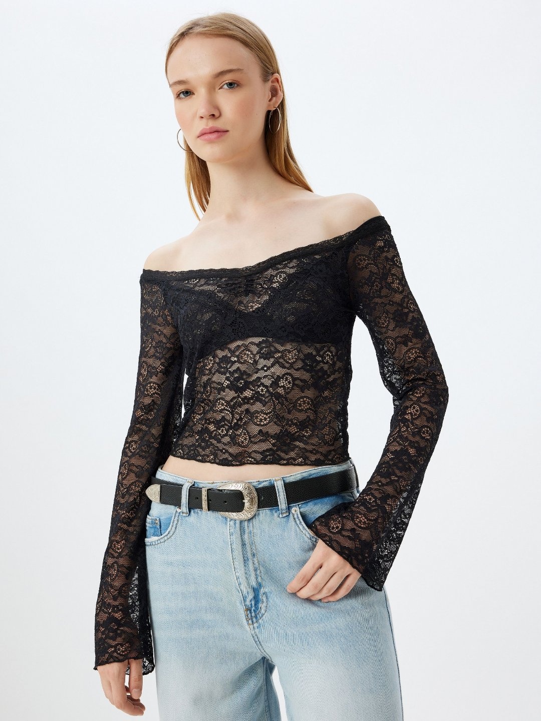 

Koton Women Printed V-Neck Extended Sleeves Pockets Slim Fit T-shirt, Black
