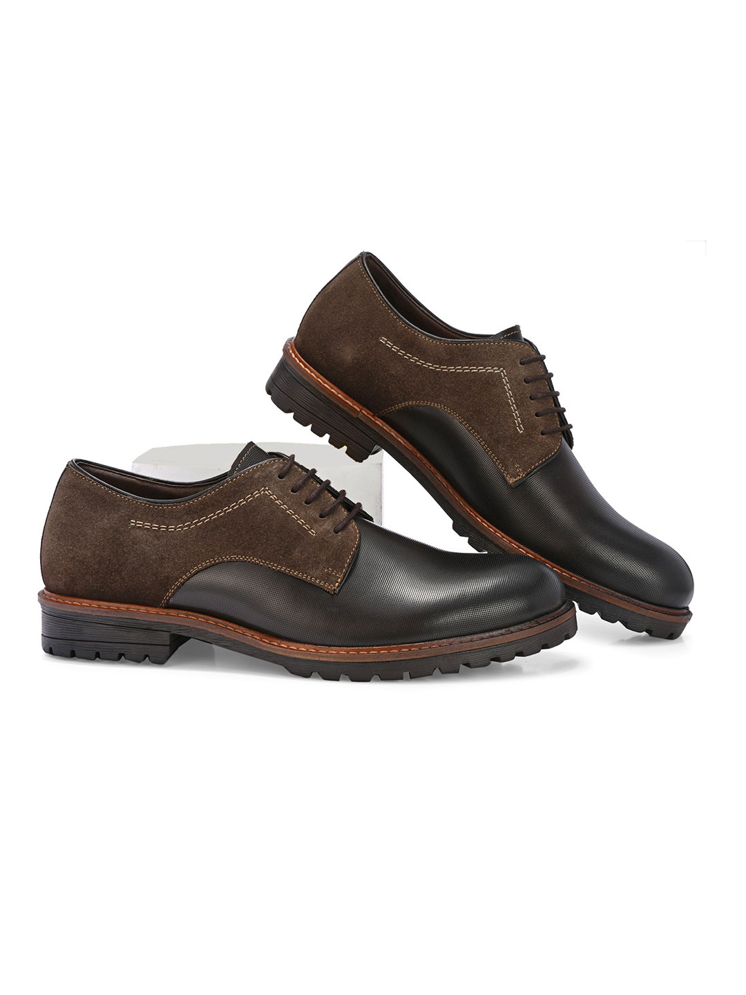 

Harrykson London Men Round Toe Leather Derbys, Brown