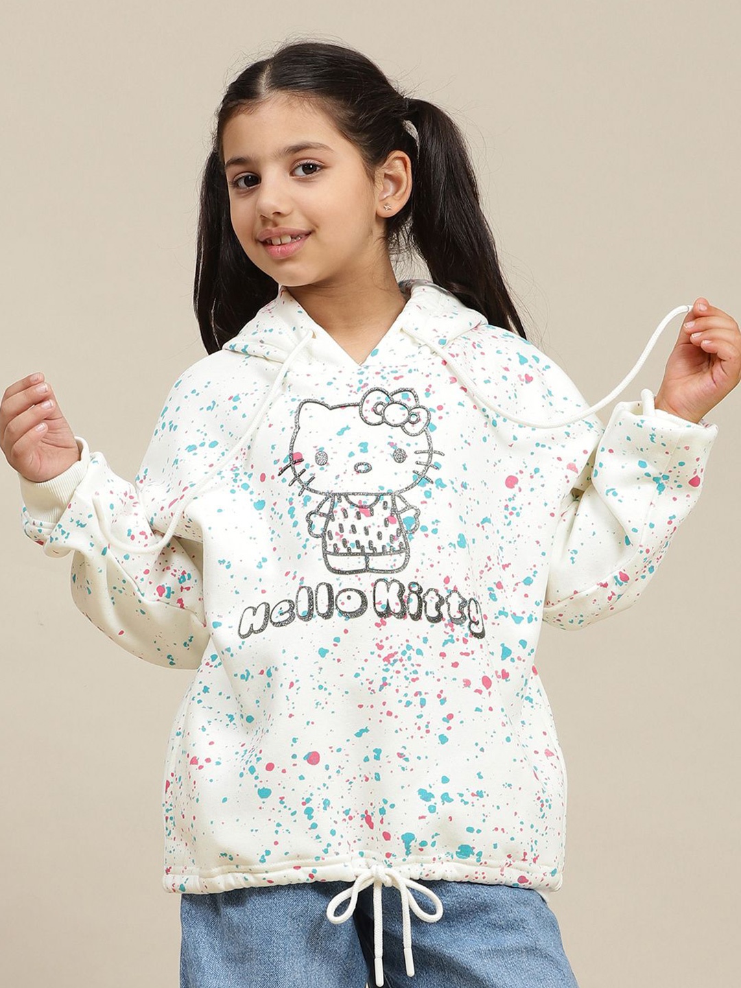 

Kids Ville Girls Hello Kitty Printed Oversized Hoodie, Off white