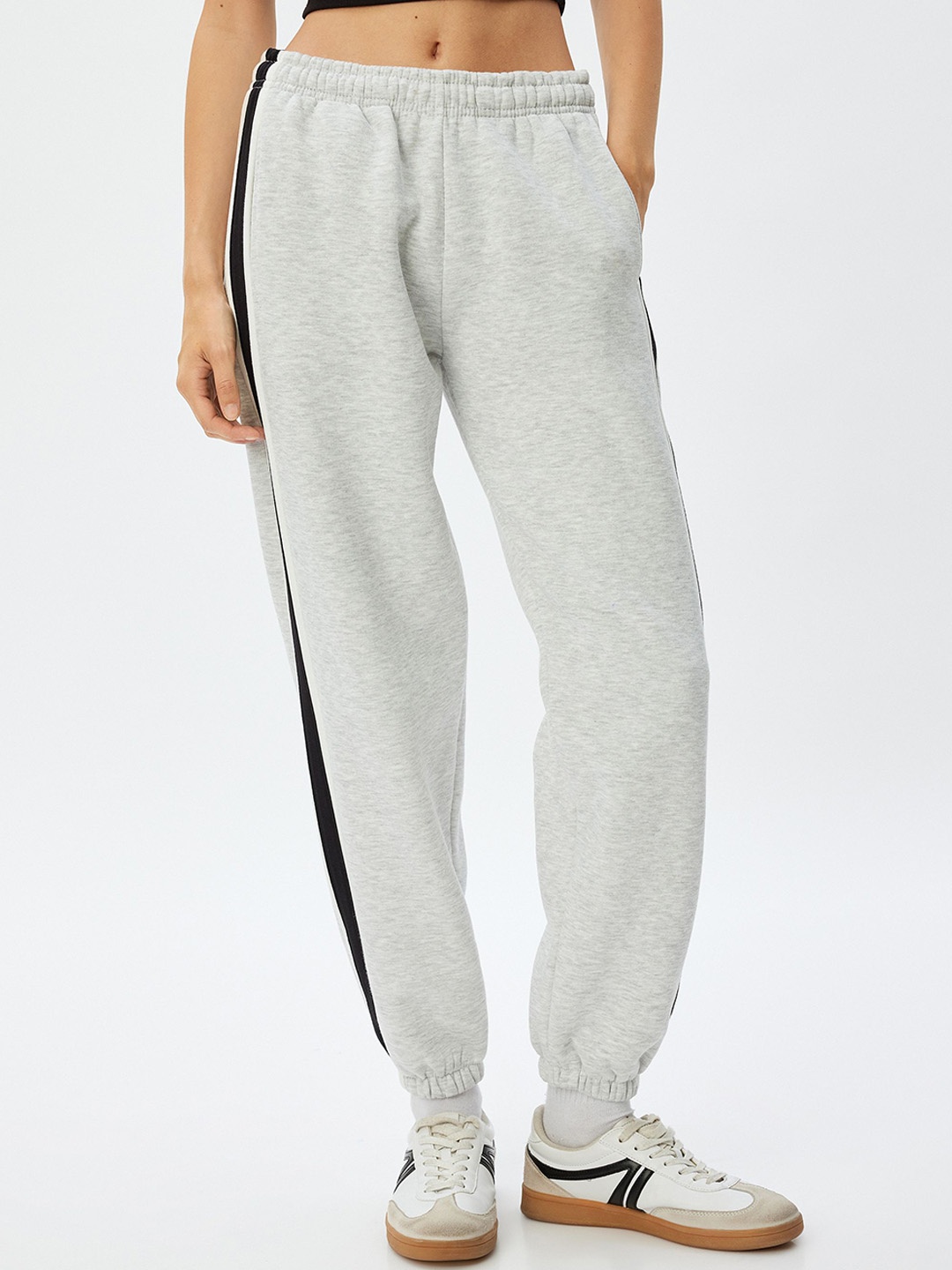 

Koton Women Mid Rise Regular Fit Slip-On Joggers, Grey