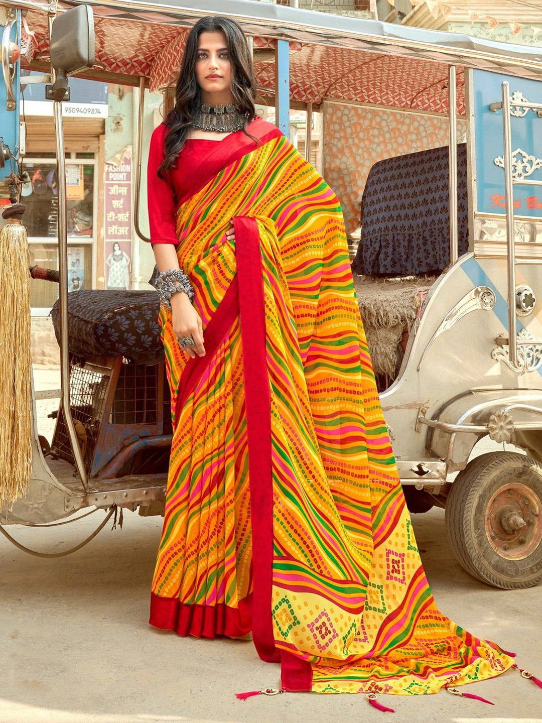 

DIVASTRI Leheriya Pure Silk Leheriya Saree, Yellow